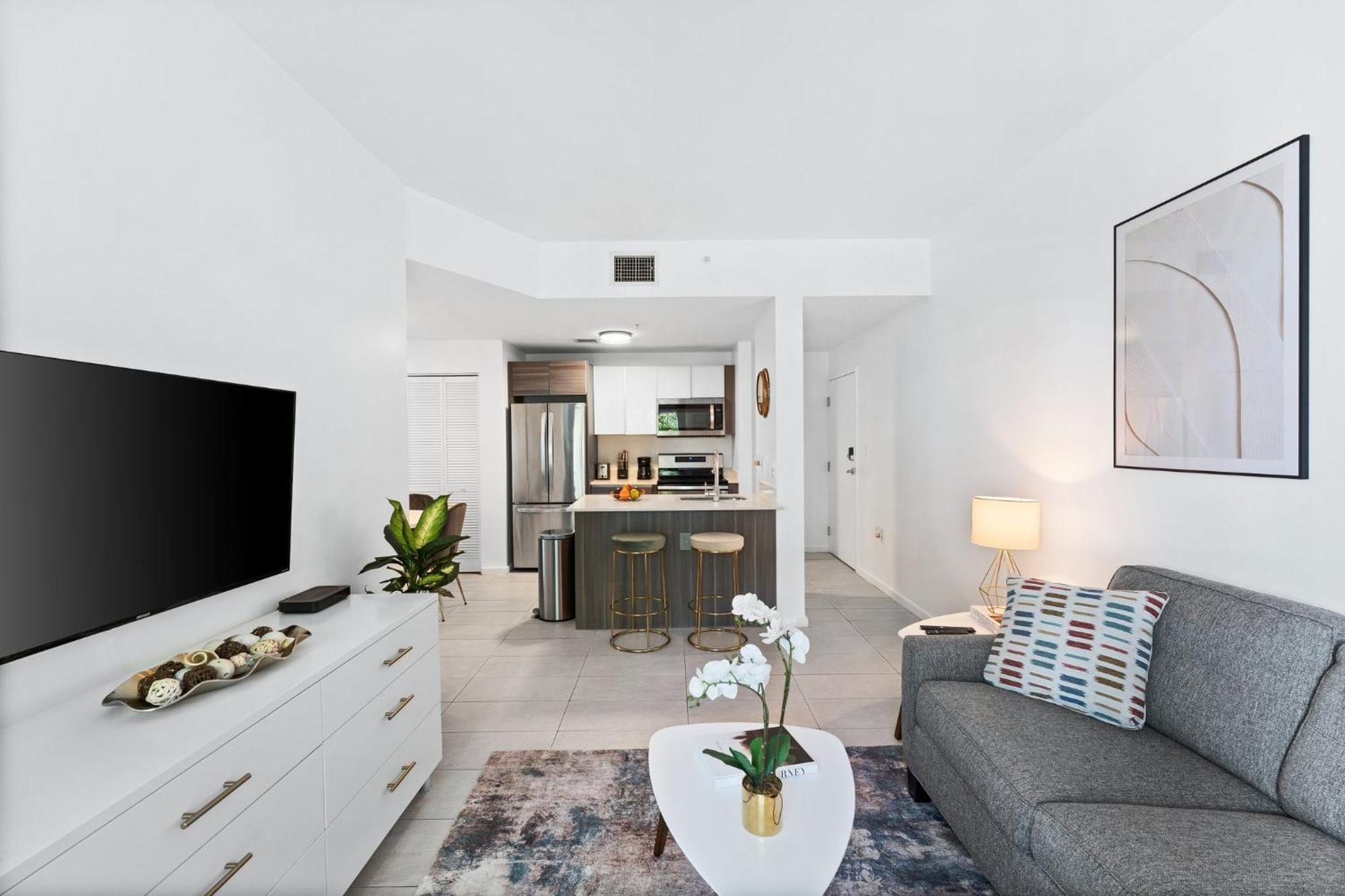 Modern Apartment In Edgewater Miami Room photo